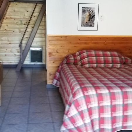 Aspen Inn Fort Klamath Kültér fotó