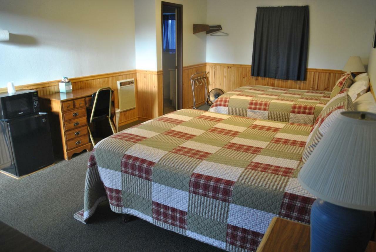 Aspen Inn Fort Klamath Kültér fotó