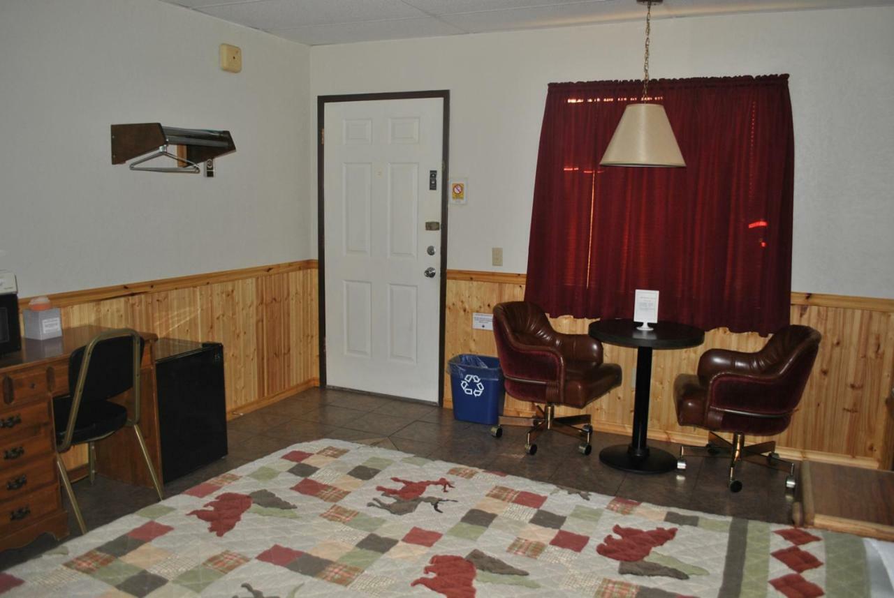 Aspen Inn Fort Klamath Kültér fotó
