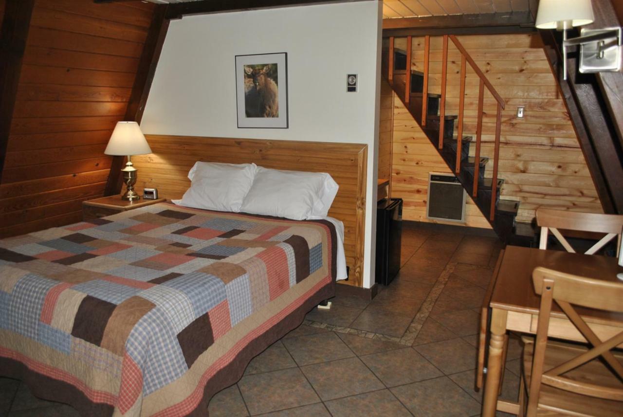 Aspen Inn Fort Klamath Kültér fotó