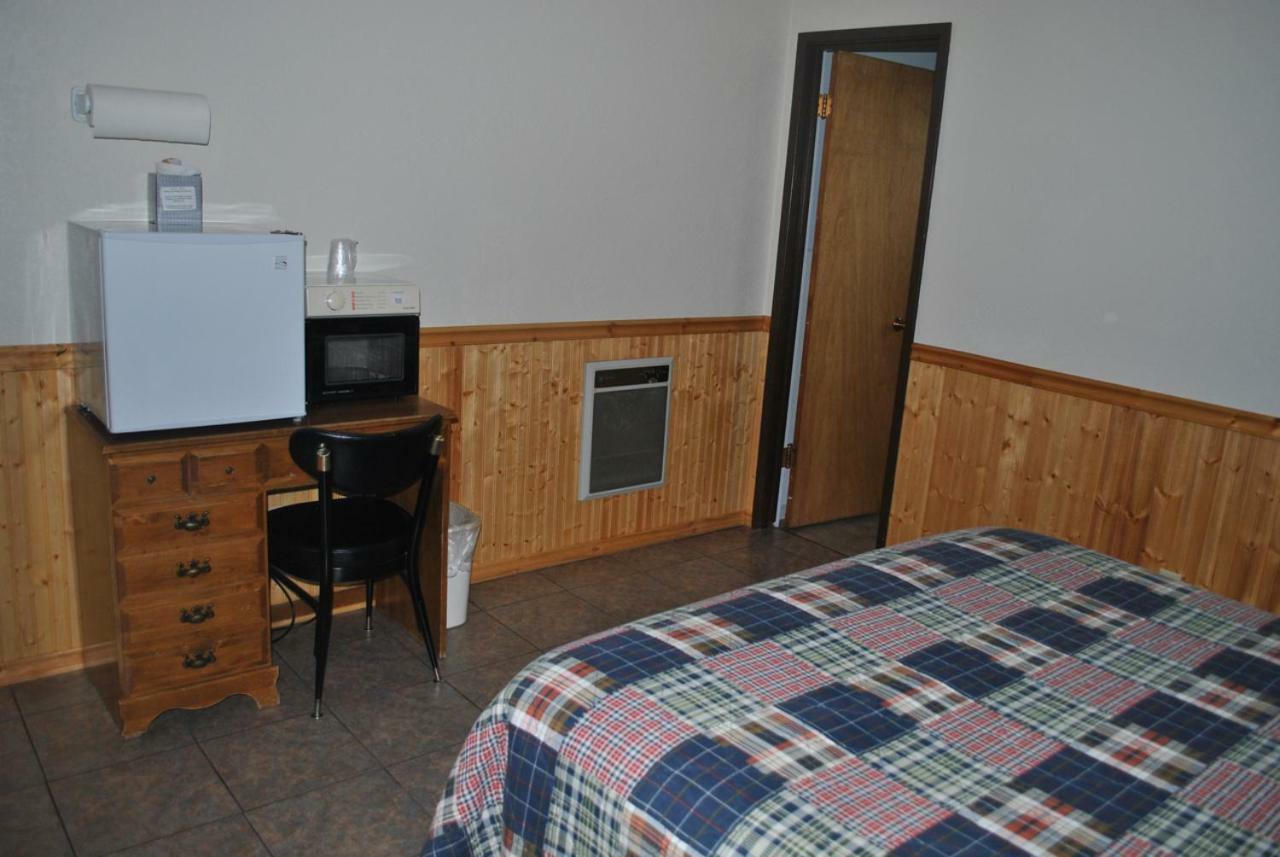 Aspen Inn Fort Klamath Kültér fotó