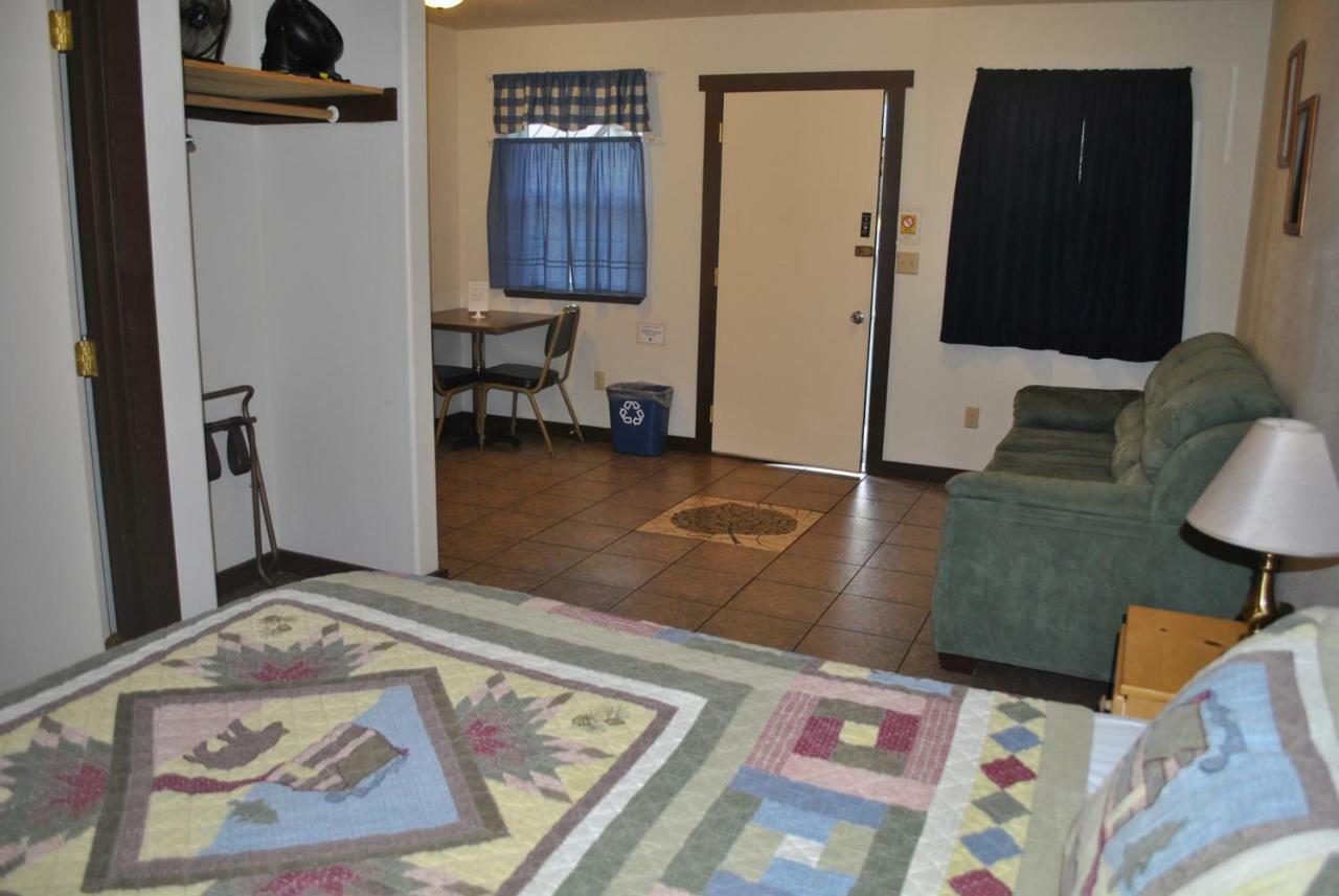 Aspen Inn Fort Klamath Kültér fotó