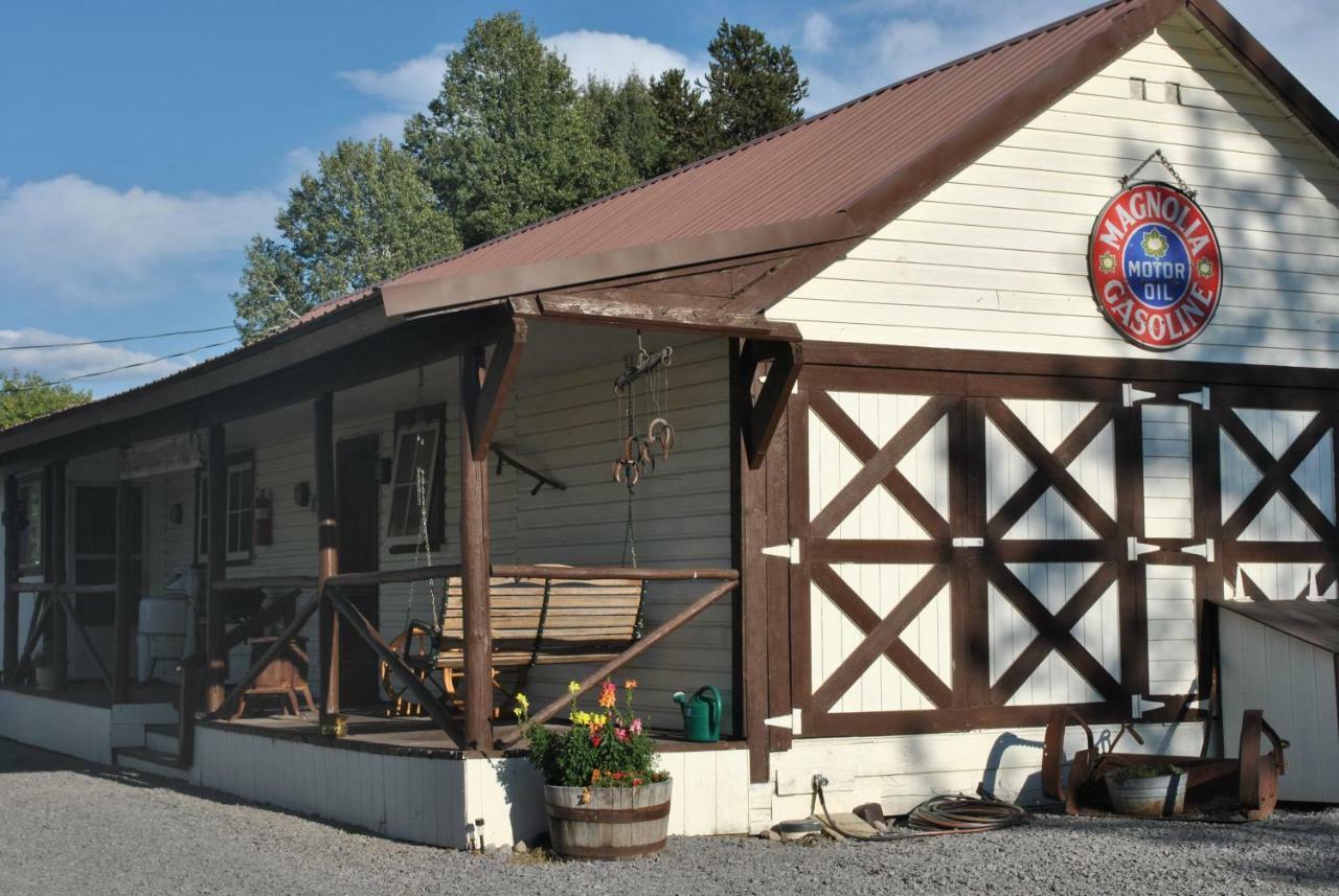 Aspen Inn Fort Klamath Kültér fotó