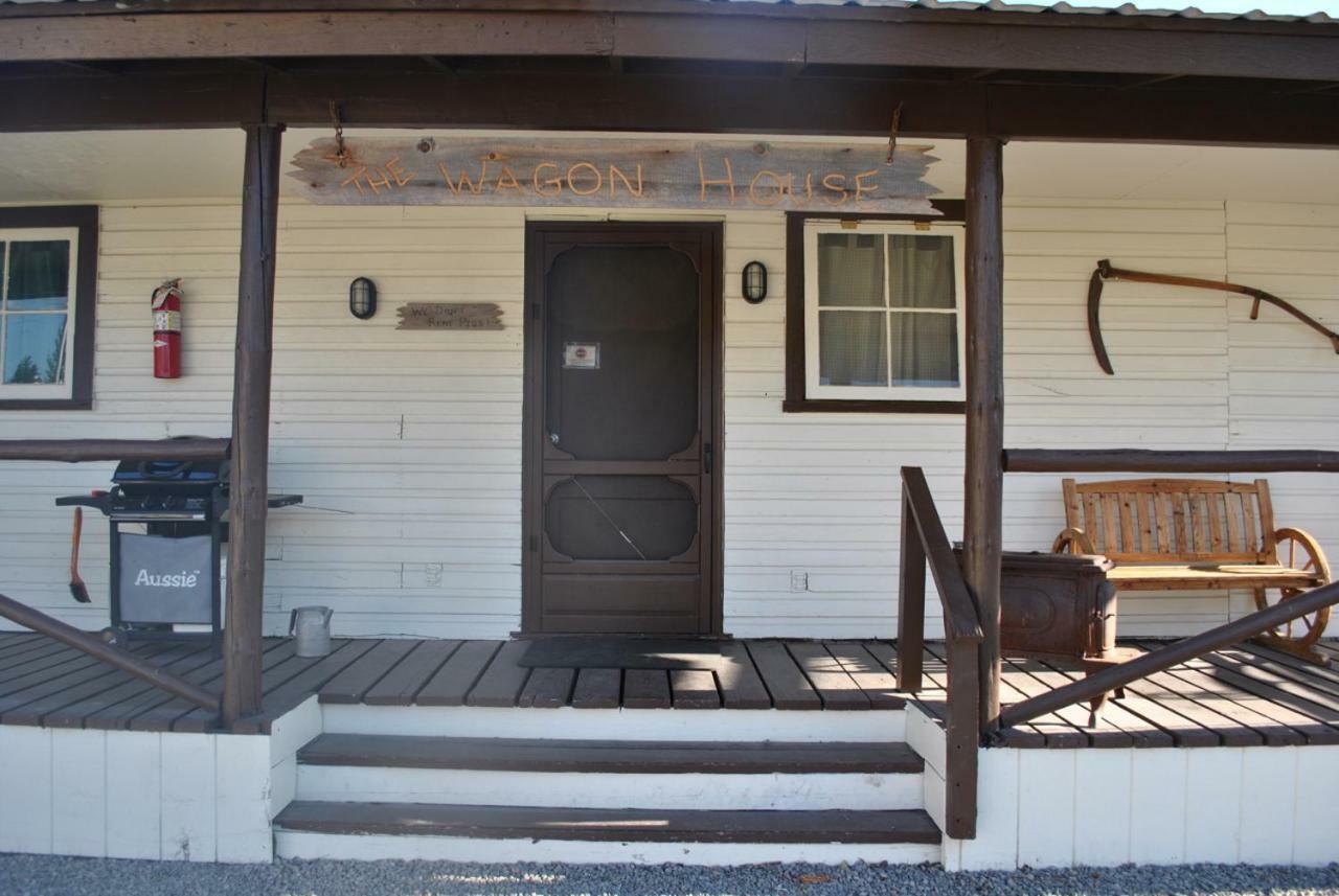 Aspen Inn Fort Klamath Kültér fotó