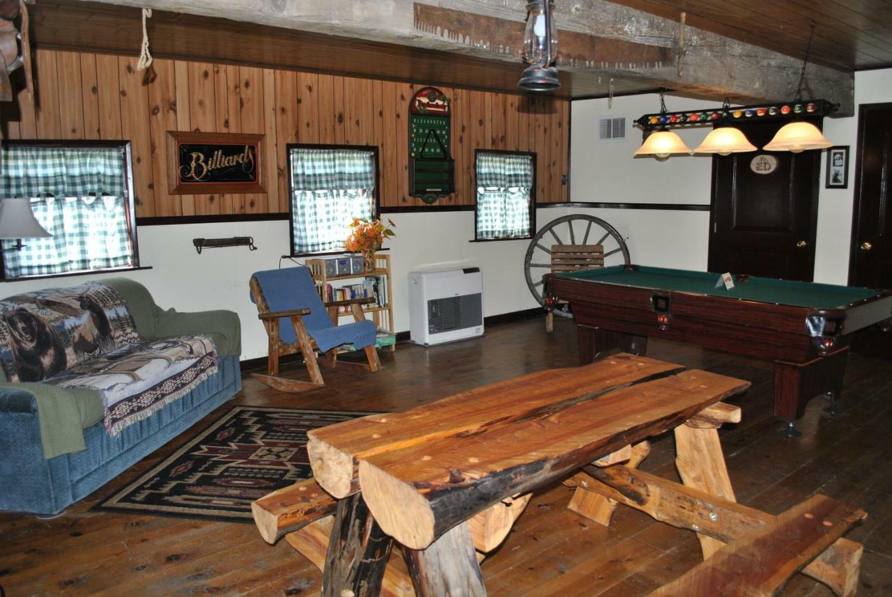 Aspen Inn Fort Klamath Kültér fotó